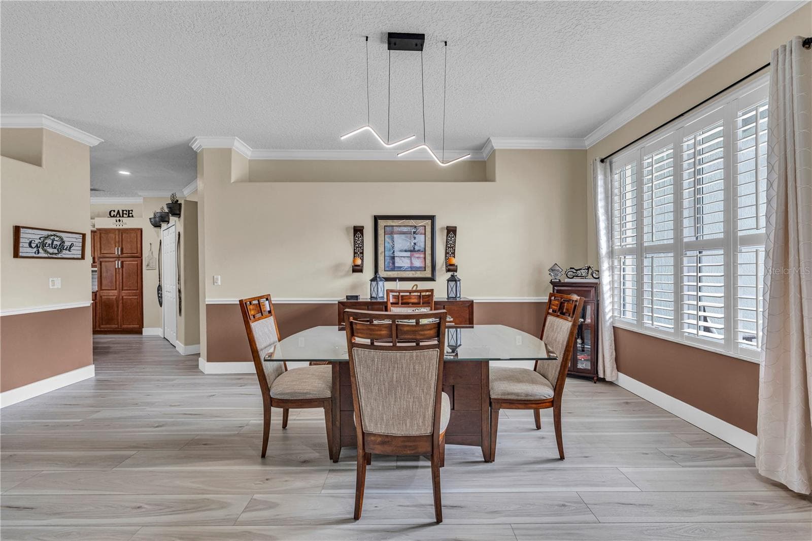 Single Family Residence at 255 STRATHMORE CIR, KISSIMMEE, photo 9 of 40
