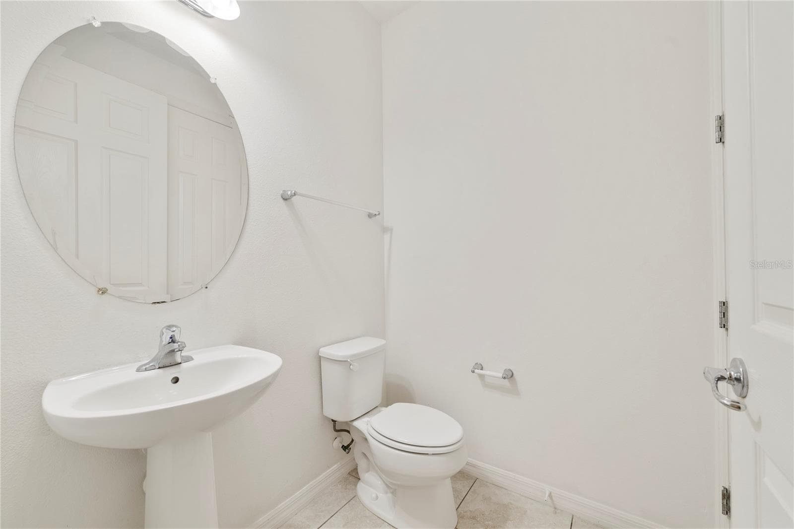 Single Family Residence at 3880 CARRICK BEND DR, KISSIMMEE, photo 10 of 28