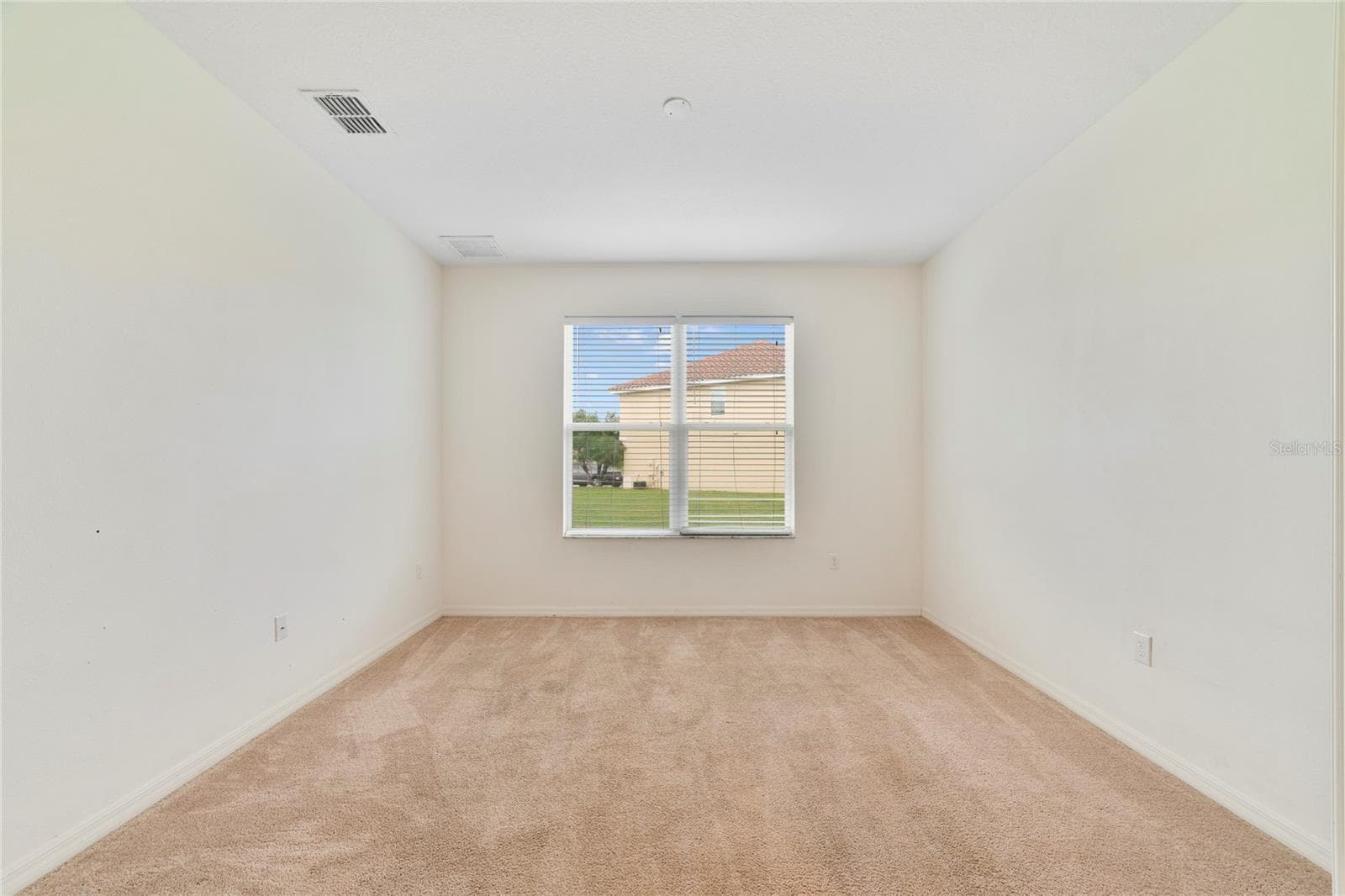 Single Family Residence at 3880 CARRICK BEND DR, KISSIMMEE, photo 11 of 28