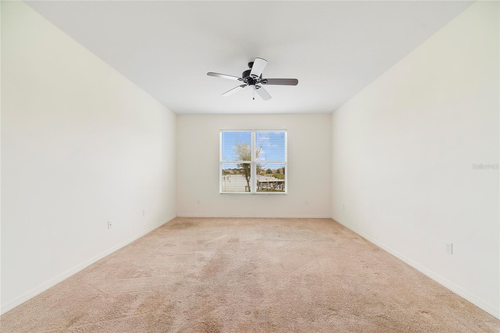 Single Family Residence at 3880 CARRICK BEND DR, KISSIMMEE, photo 12 of 28