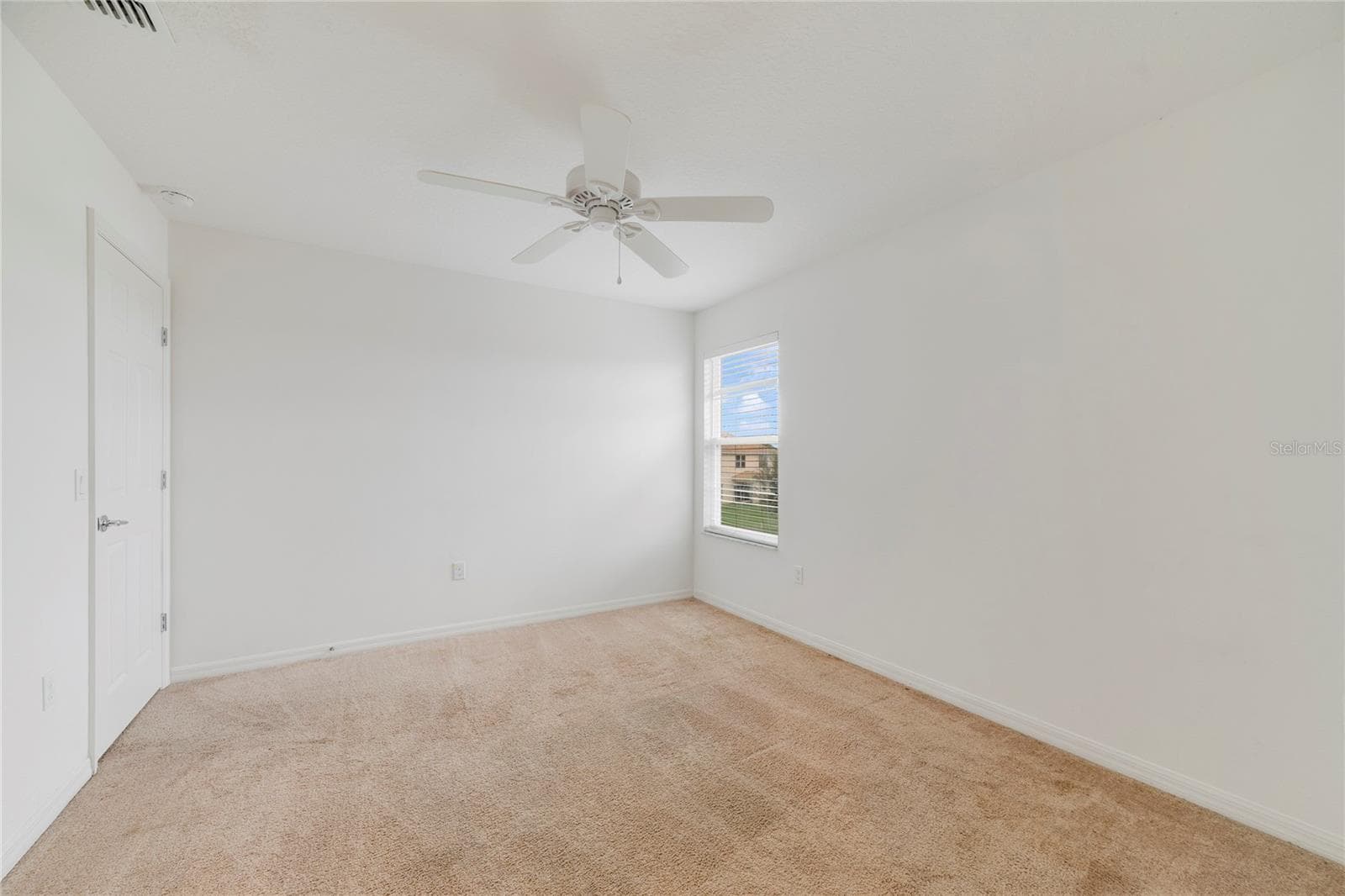 Single Family Residence at 3880 CARRICK BEND DR, KISSIMMEE, photo 18 of 28