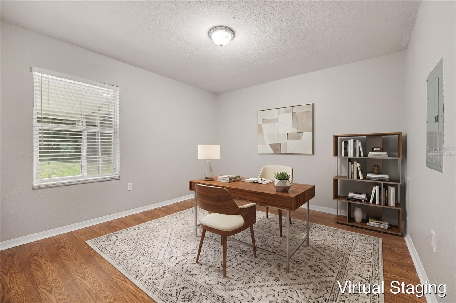 Virtually staged - 2928 EASTBROOK DR, LAKELAND