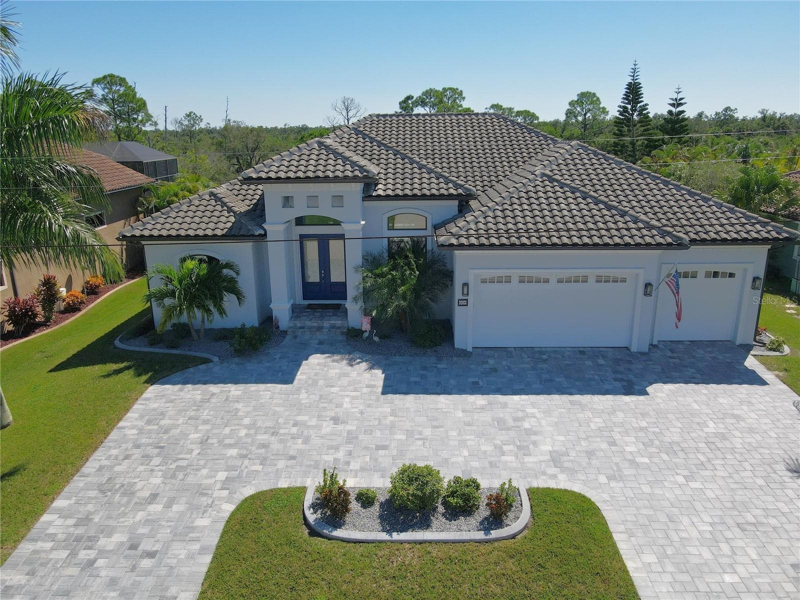 319 TRIESTE DR