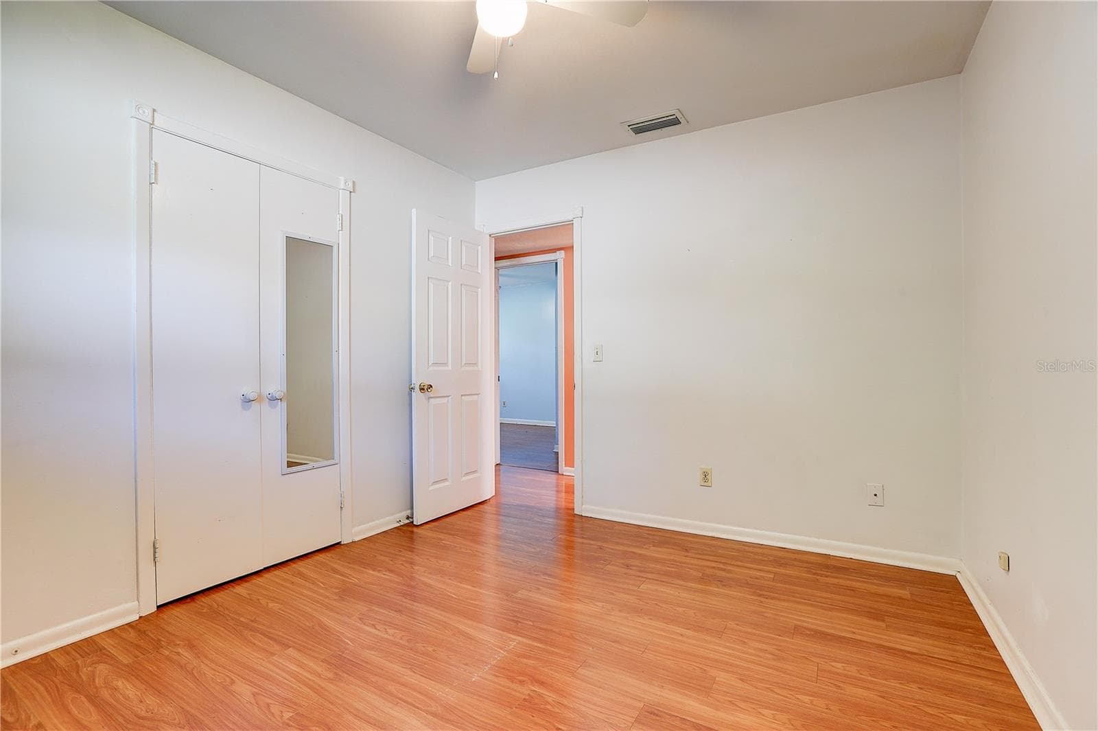 Single Family Residence at 519 OAKHURST ST, BRANDON, photo 15 of 41
