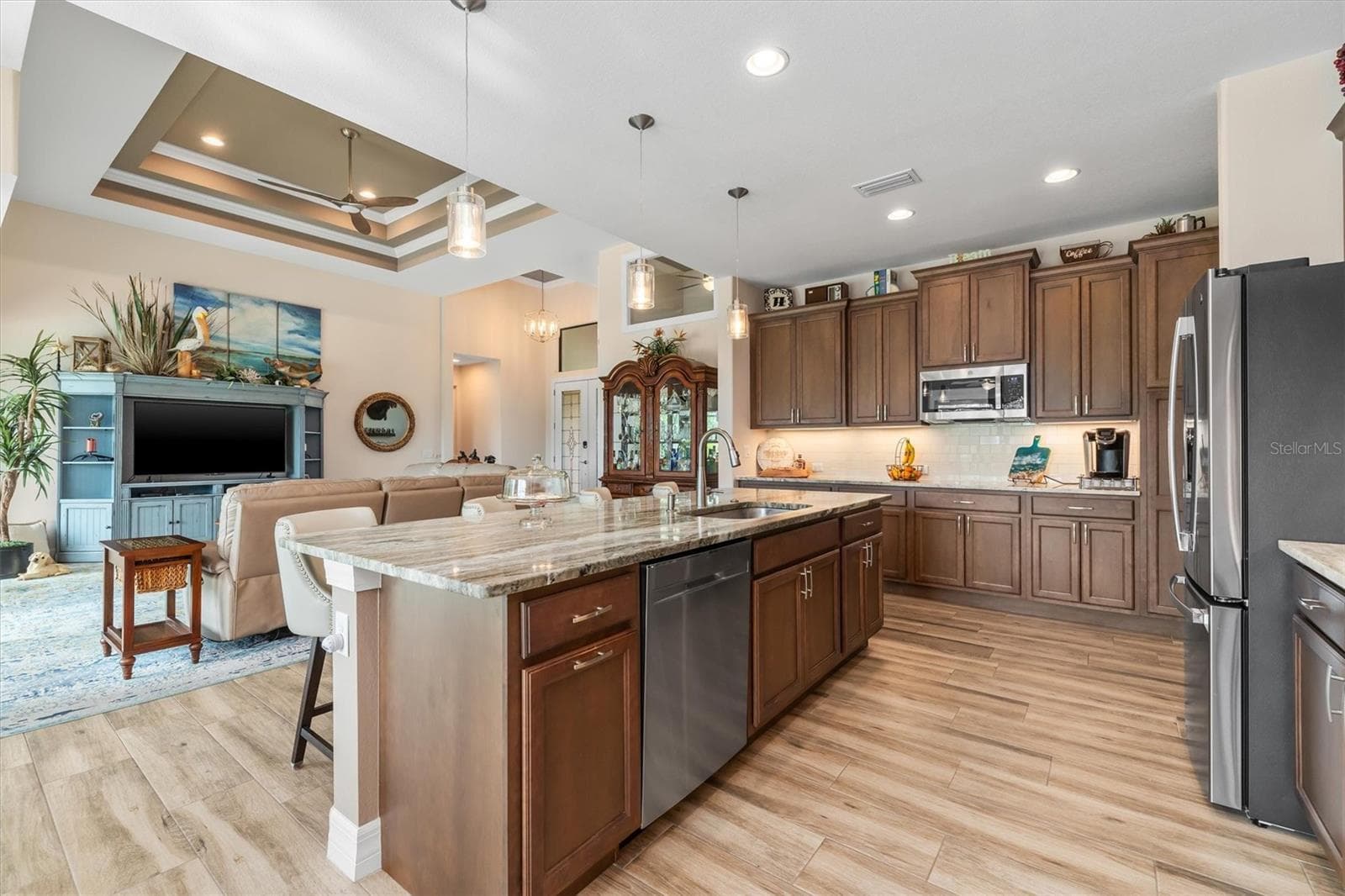 Granite Counter Tops - 8414 DAFOE ST, PORT CHARLOTTE