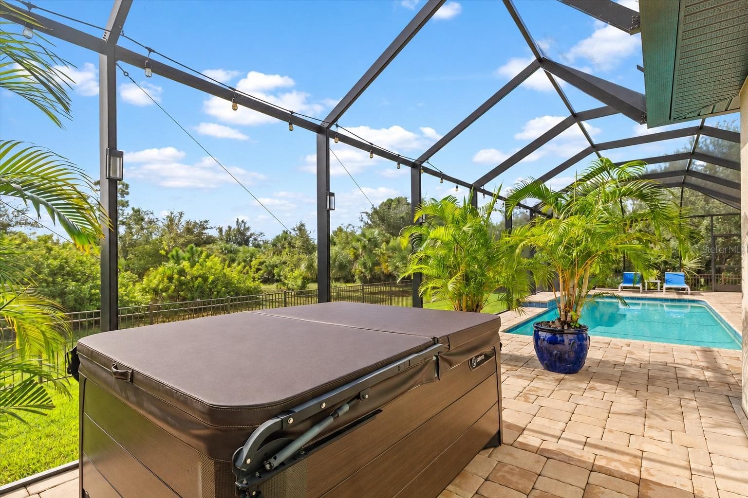 Relax in Your Hot Tub Surrounded by Nature - 8414 DAFOE ST, PORT CHARLOTTE