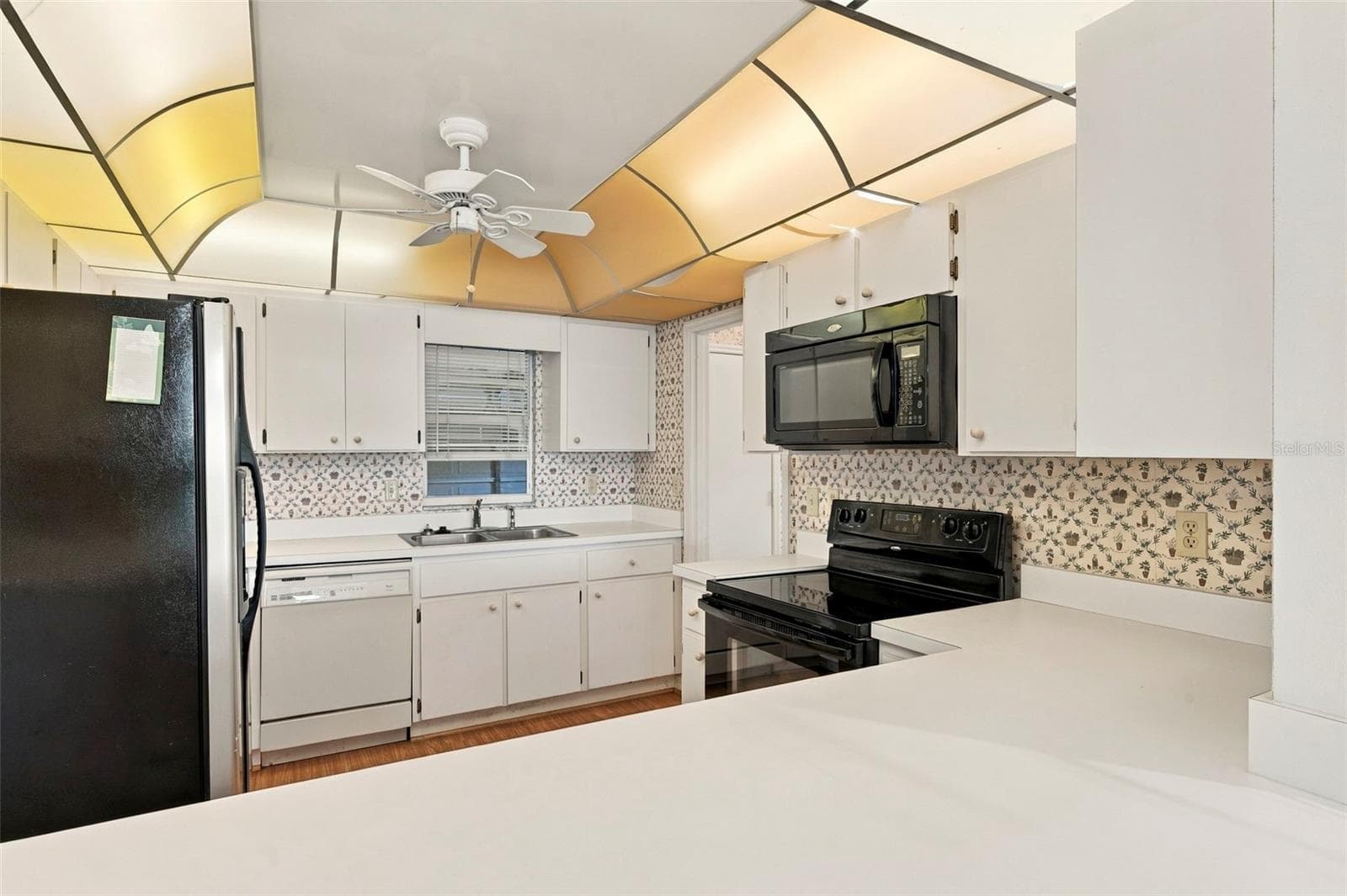 Single Family Residence at 1611 DOWER WAY, SUN CITY CENTER, photo 14 of 80