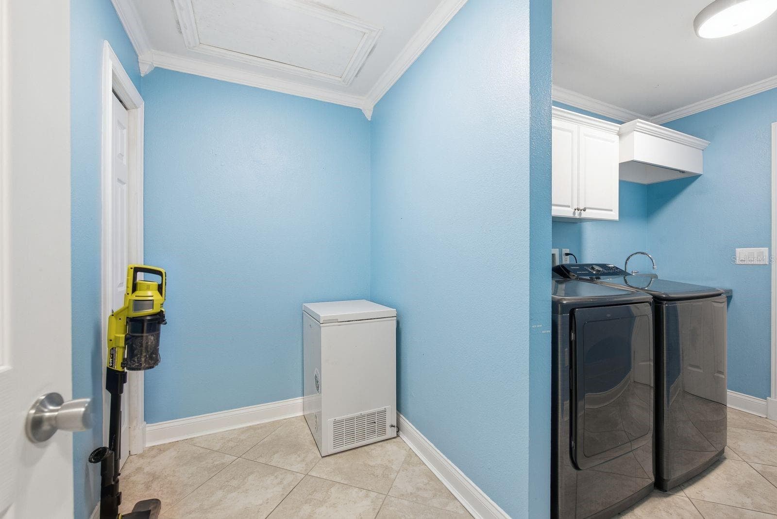Single Family Residence at 2447 GROVE RIDGE DR, PALM HARBOR, photo 15 of 18