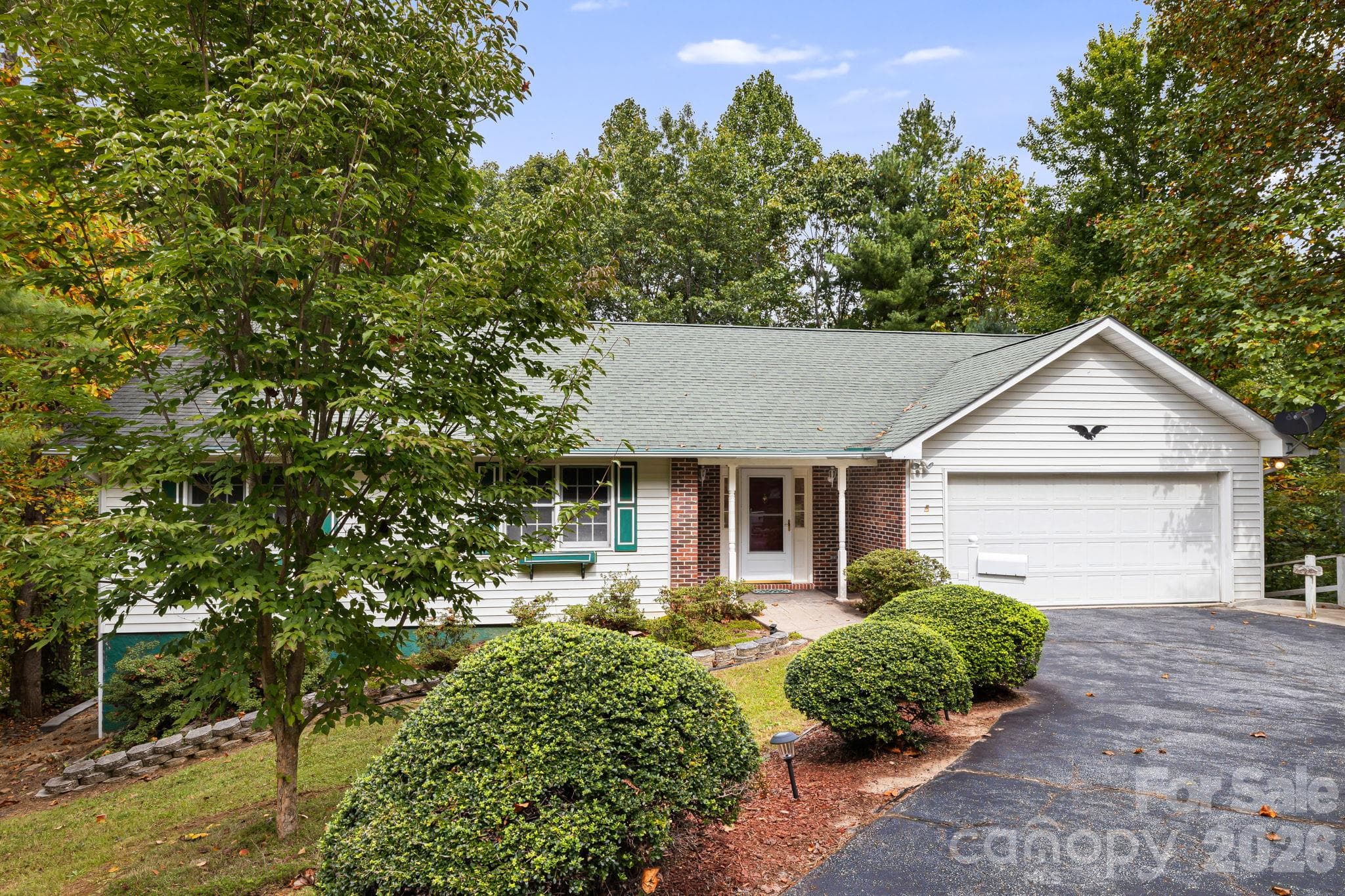 103 Tarragon Place