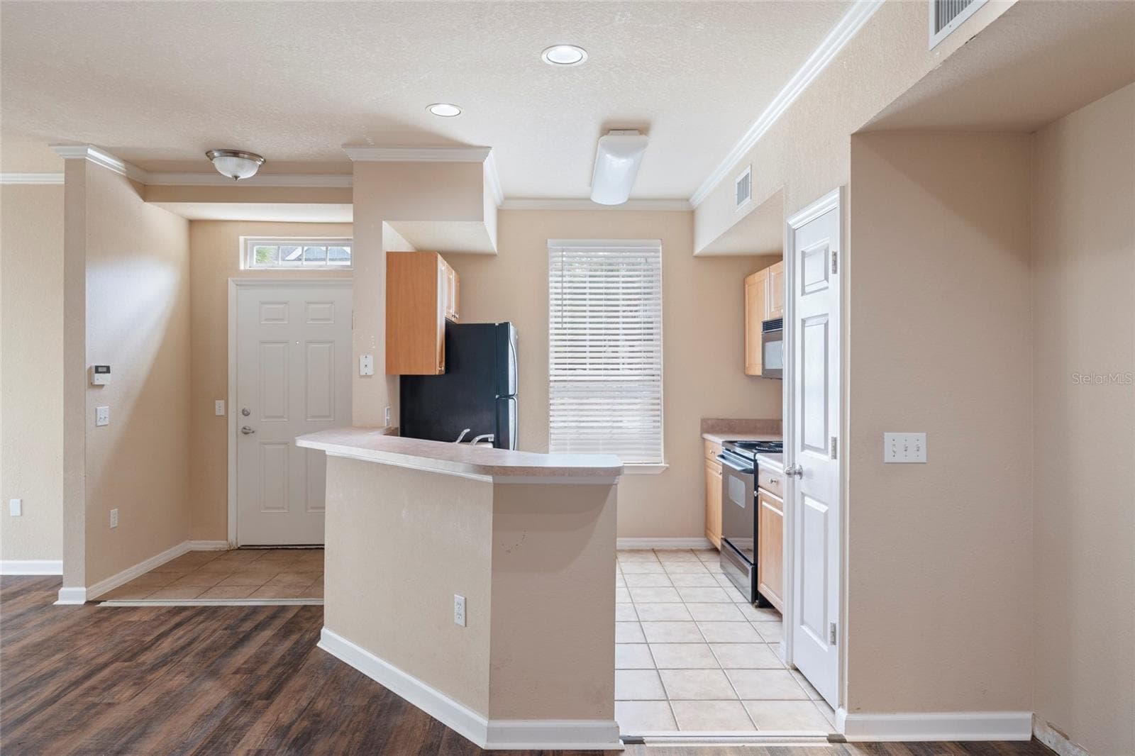 Condominium at 5550 ROSEHILL RD #102, SARASOTA, photo 12 of 27