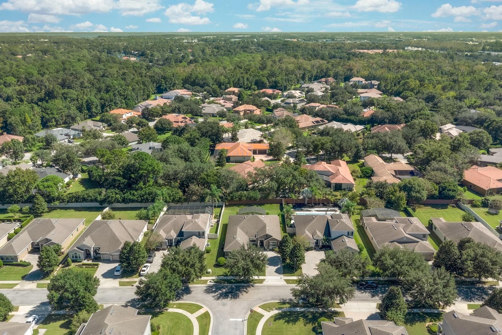 Single Family Residence at 331 BELLVIEW PL, SANFORD, photo 7 of 48