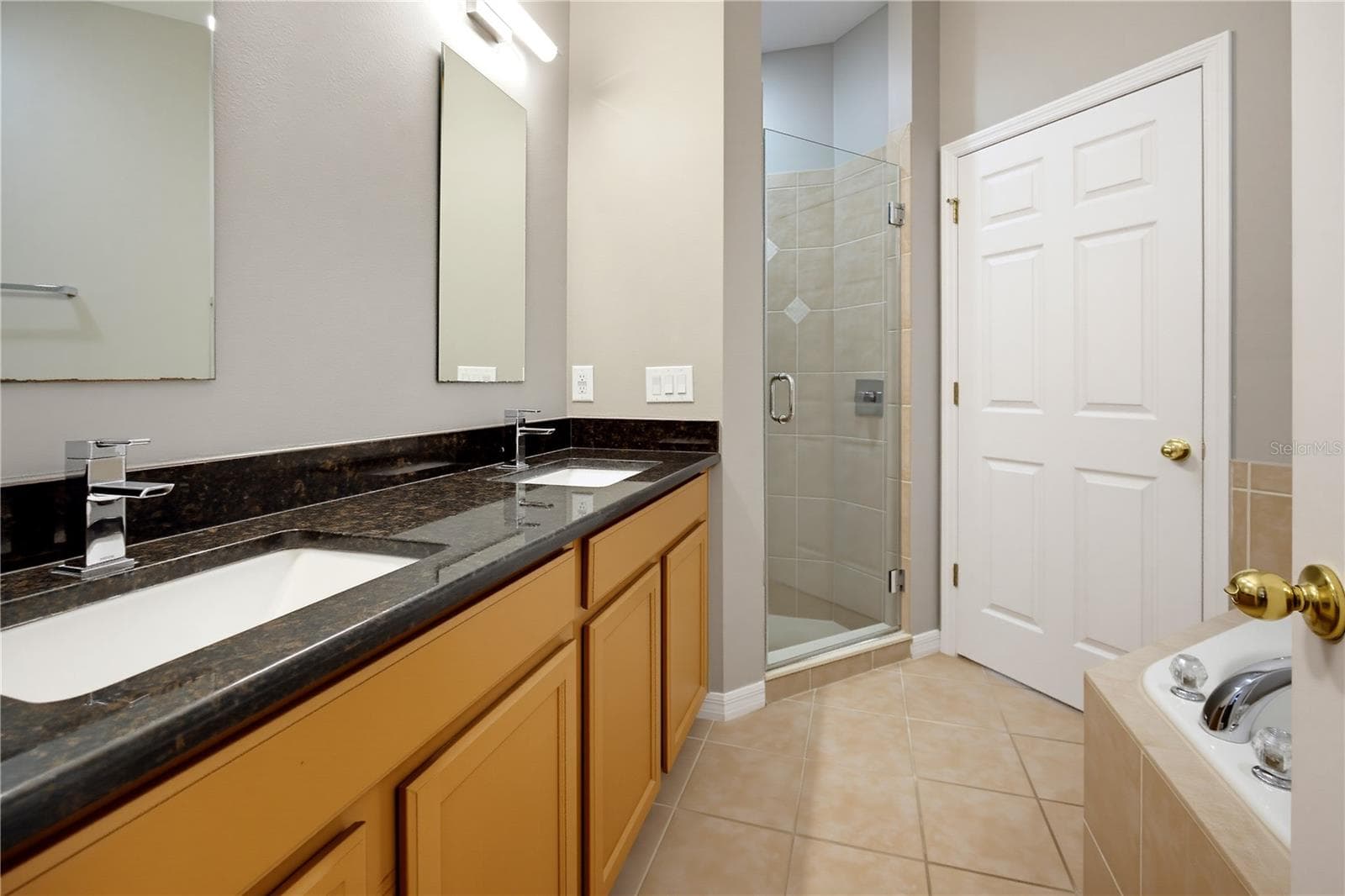Primary Bathroom - 1st floor - 491 HARBOR WINDS CT, WINTER SPRINGS