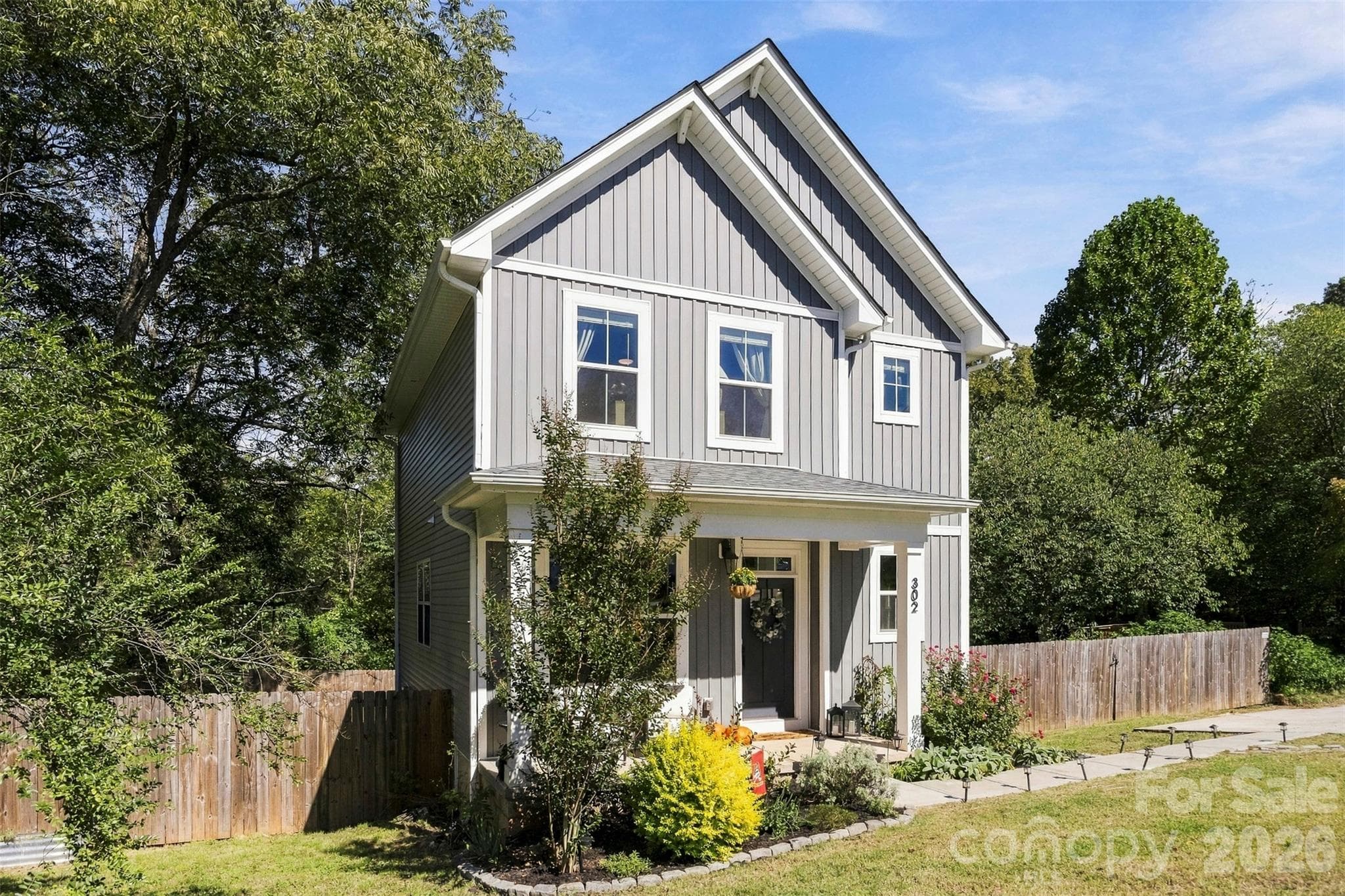 Single Family Residence at 302 Cherry Street, Belmont, photo 5 of 48