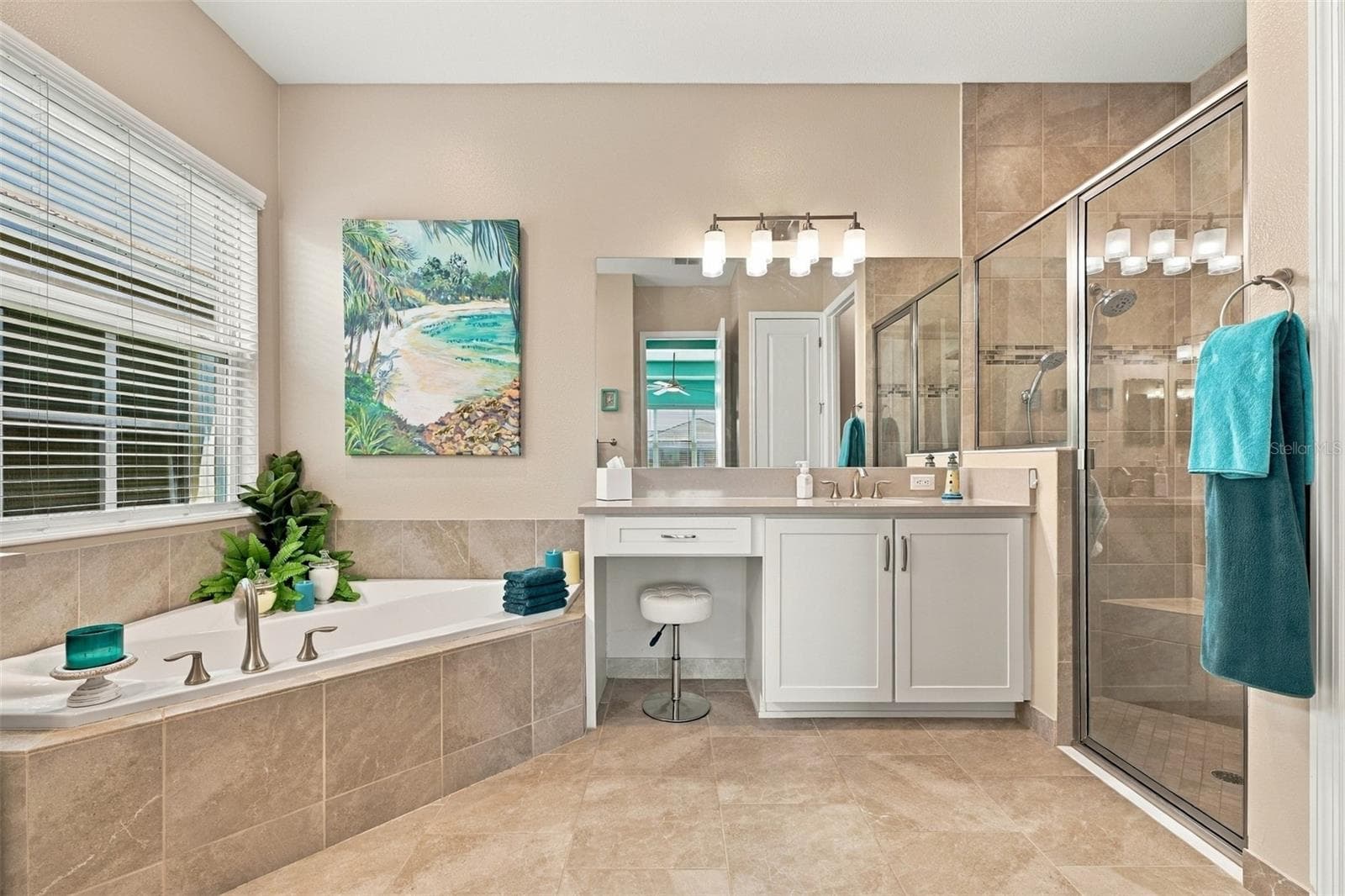 Single Family Residence at 4814 SEVILLA SHORES DR, WIMAUMA, photo 15 of 54