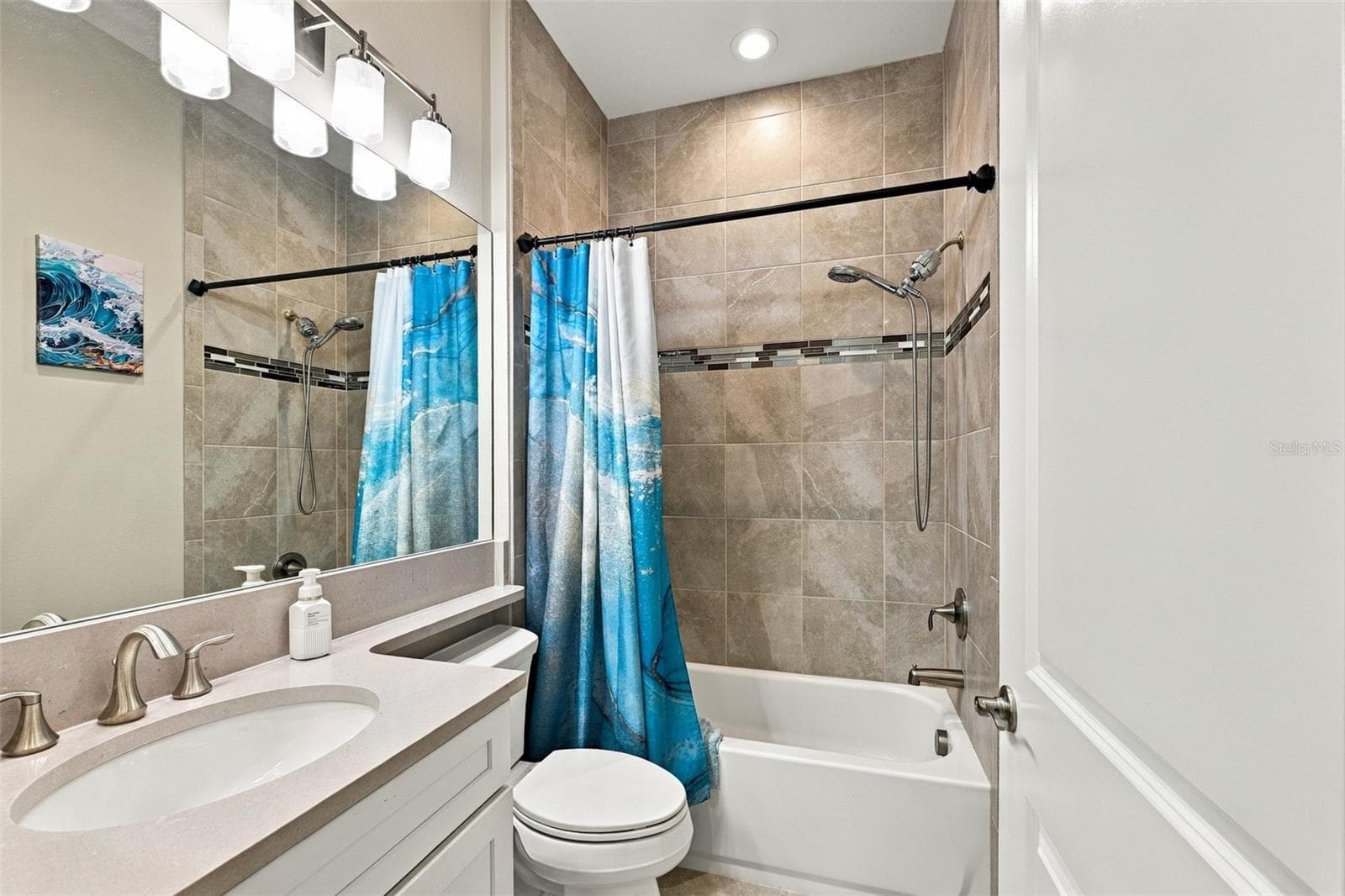 Single Family Residence at 4814 SEVILLA SHORES DR, WIMAUMA, photo 19 of 54