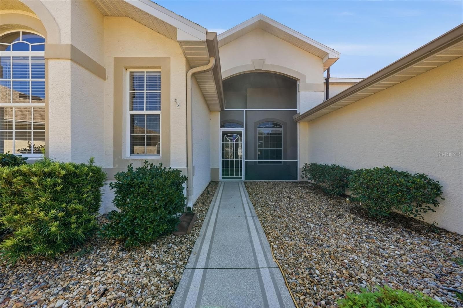 Single Family Residence at 2852 CAPE HORN CT, TAVARES, photo 4 of 66
