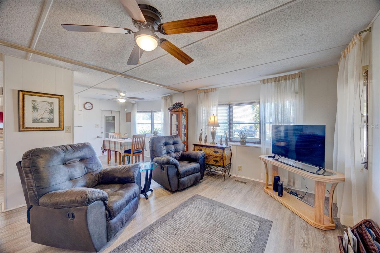 Mobile Home at 7387 WESTERN CIRCLE DR, BROOKSVILLE, photo 12 of 29