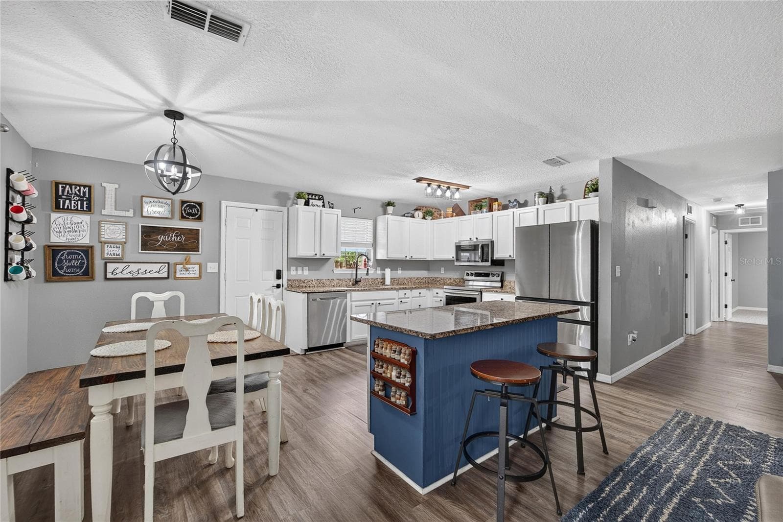 Single Family Residence at 1257 DREW ST, LAKELAND, photo 3 of 59