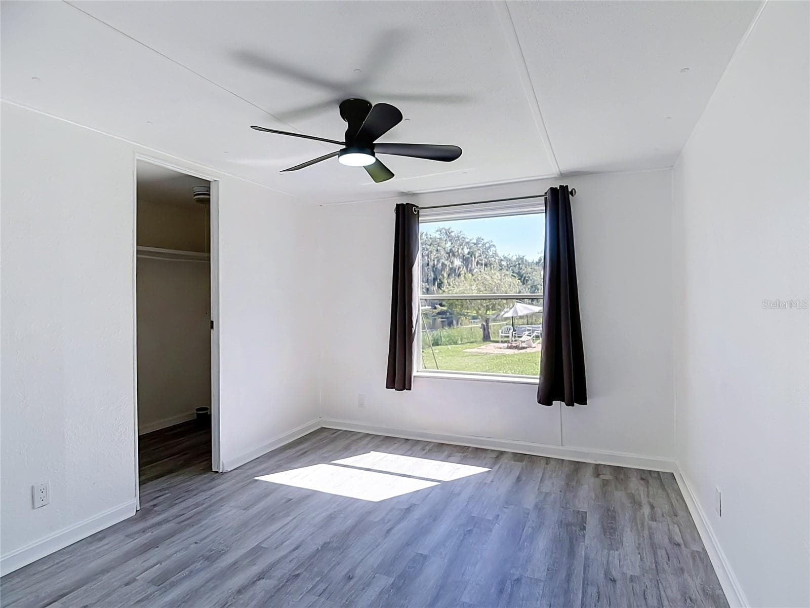 Manufactured Home at 3042 PARK CIR, HAINES CITY, photo 60 of 91