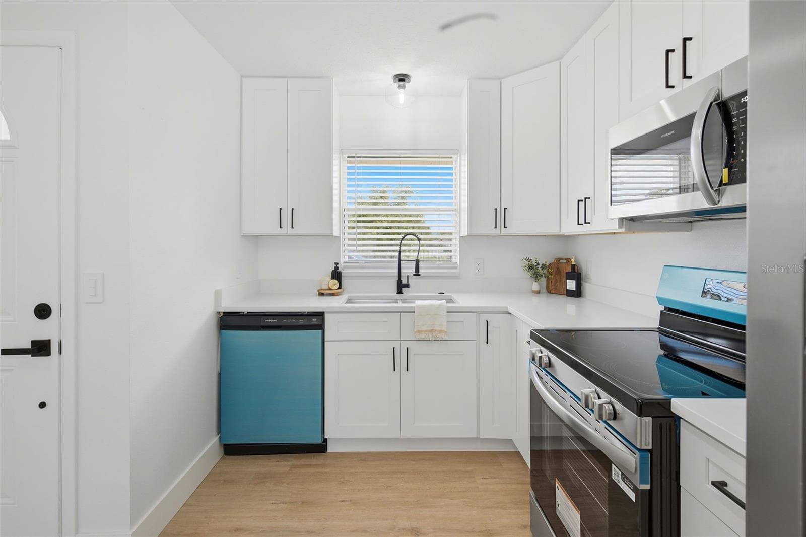 Kitchen - 3218 REDDITT RD, ORLANDO