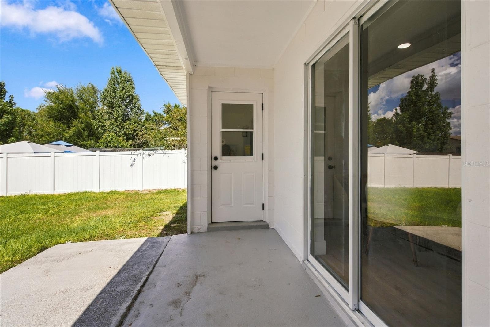 Patio porch - 3218 REDDITT RD, ORLANDO