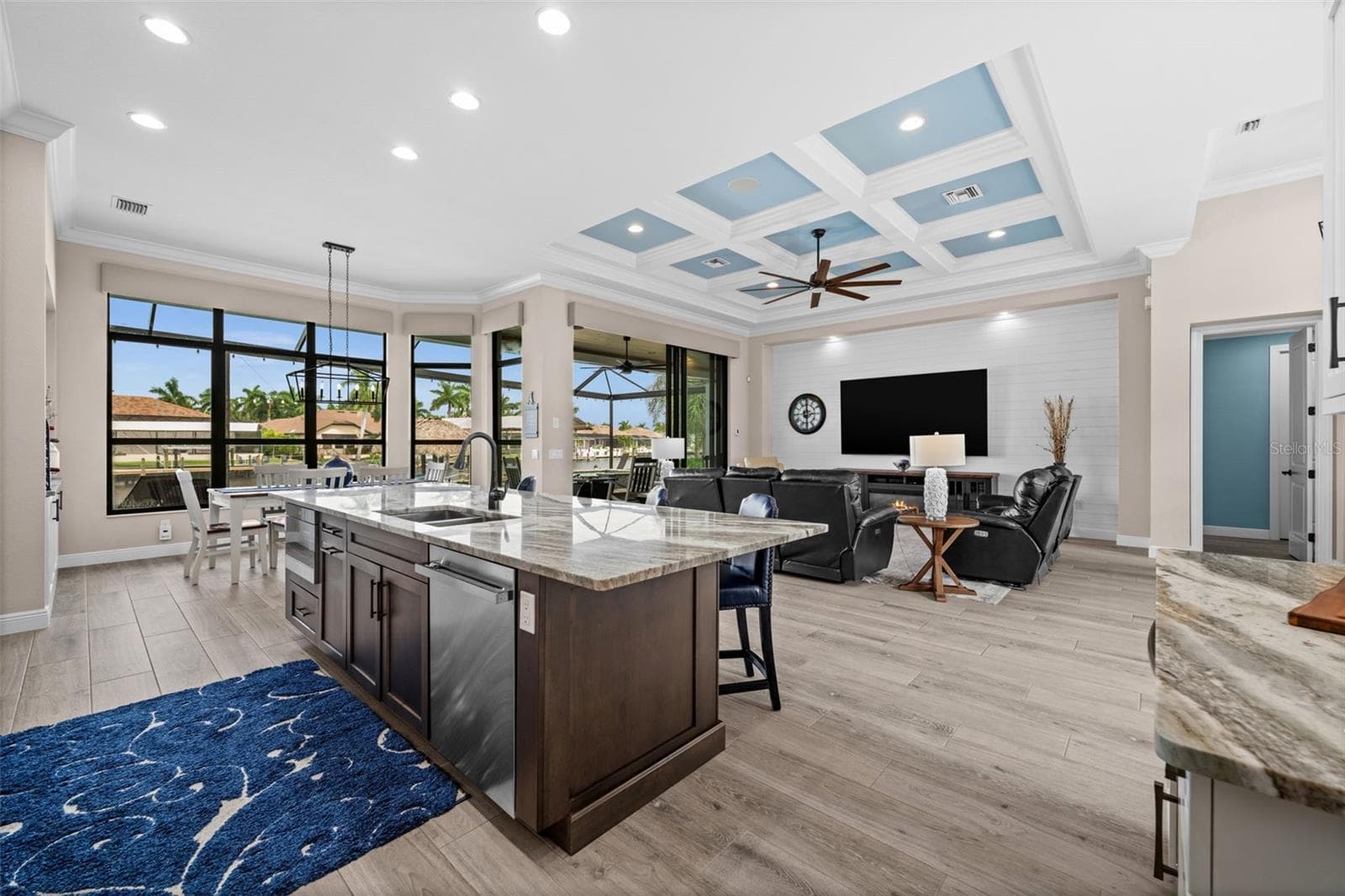 Large island with a view to the water - 5205 SUNSET CT, CAPE CORAL