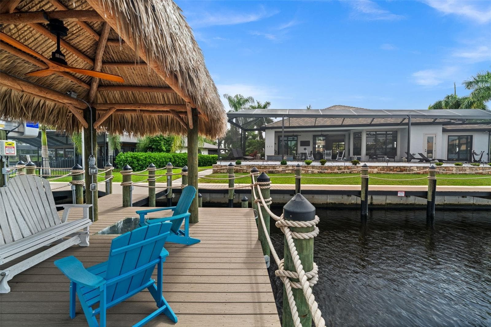 Have lunch on the water - 5205 SUNSET CT, CAPE CORAL