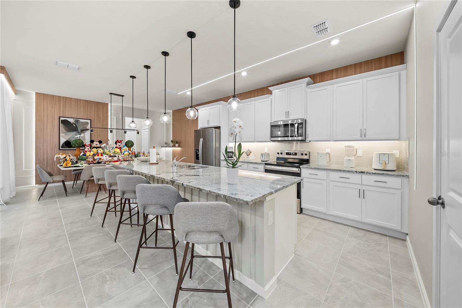 Single Family Residence at 2312 DISTANT SUN TRL, KISSIMMEE, photo 13 of 56