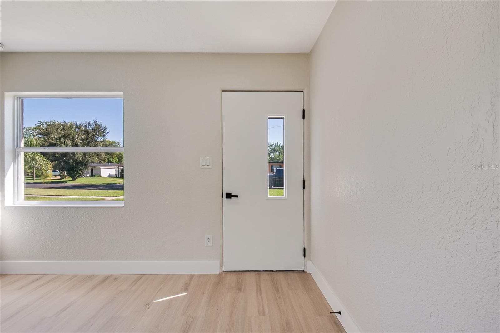 Single Family Residence at 7405 AUTUMNVALE DR, ORLANDO, photo 9 of 43