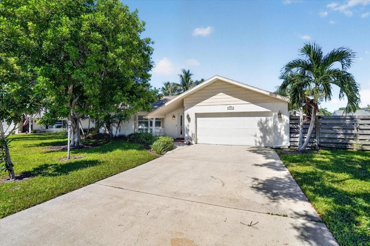 Single Family Residence at 7604 19TH AVENUE DR W, BRADENTON, photo 2 of 51