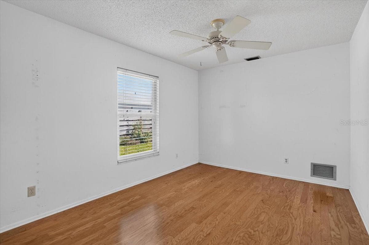 Single Family Residence at 7604 19TH AVENUE DR W, BRADENTON, photo 22 of 51