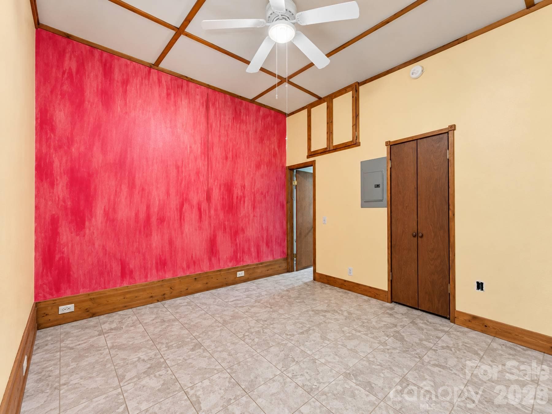 Single Family Residence at 414 Bear Lake Circle, Whittier, photo 28 of 41