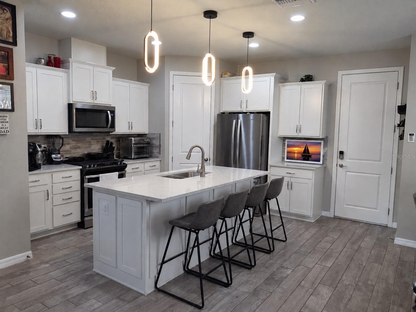 Single Family Residence at 11861 BLAMEY TRL, ODESSA, photo 2 of 61
