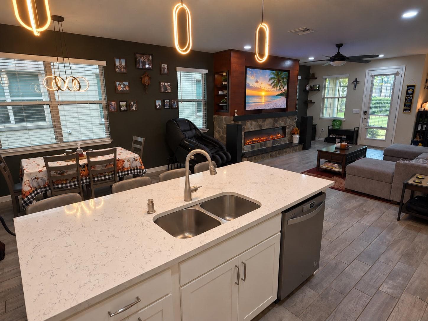 Single Family Residence at 11861 BLAMEY TRL, ODESSA, photo 6 of 61