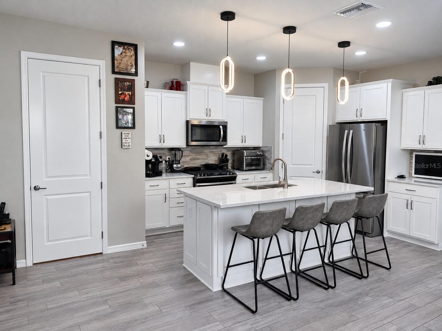 Single Family Residence at 11861 BLAMEY TRL, ODESSA, photo 11 of 61