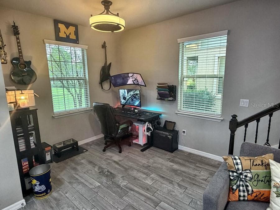 Single Family Residence at 11861 BLAMEY TRL, ODESSA, photo 16 of 61