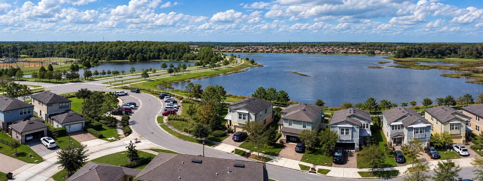 Many lakes, just watch for gators(murder logs) - 11861 BLAMEY TRL, ODESSA