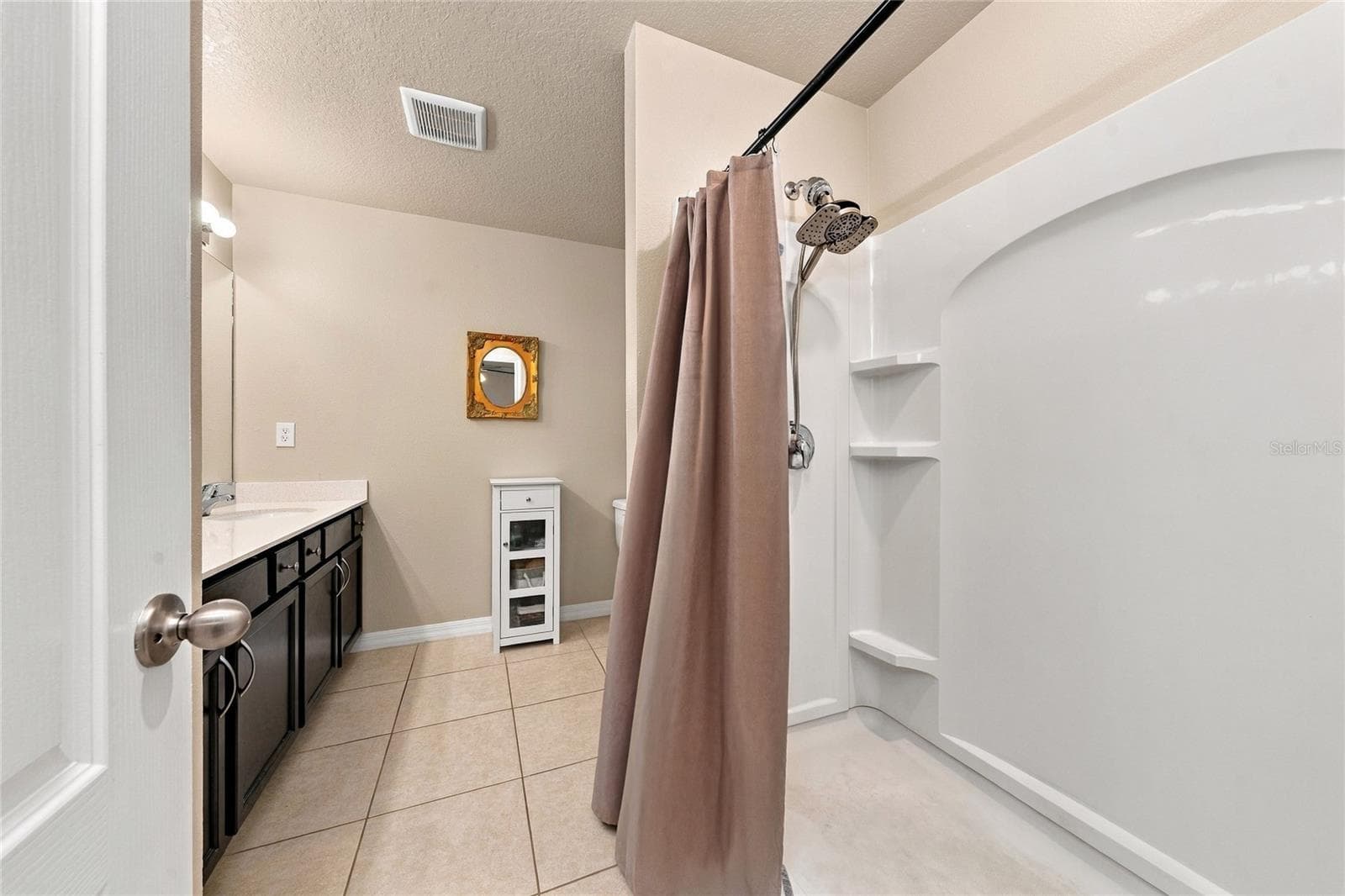 Single Family Residence at 2227 CASPIAN DR, LAKELAND, photo 12 of 32