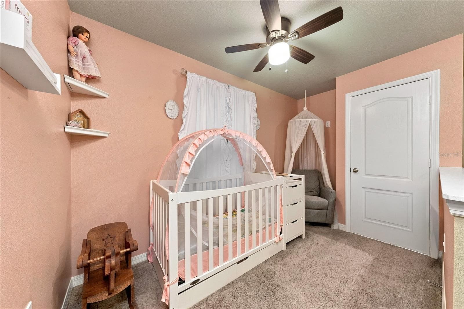 Single Family Residence at 2227 CASPIAN DR, LAKELAND, photo 15 of 32