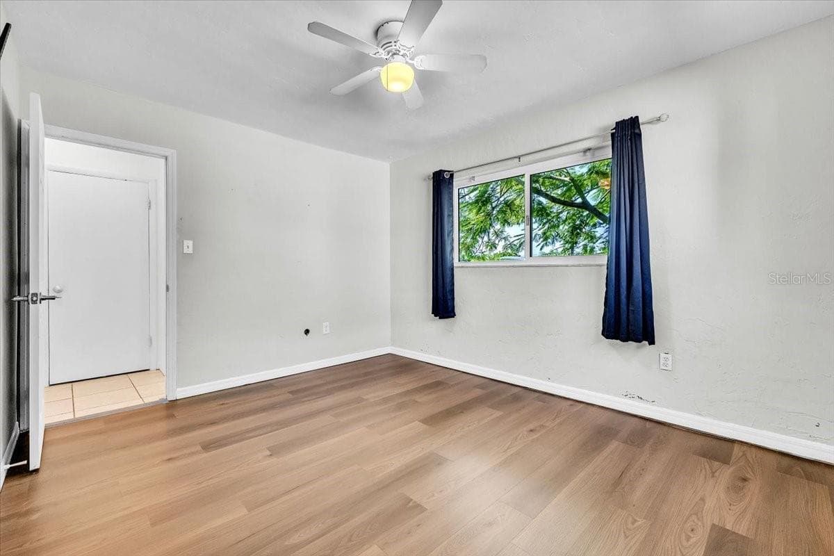 Single Family Residence at 22127 FELTON AVE, PORT CHARLOTTE, photo 21 of 39