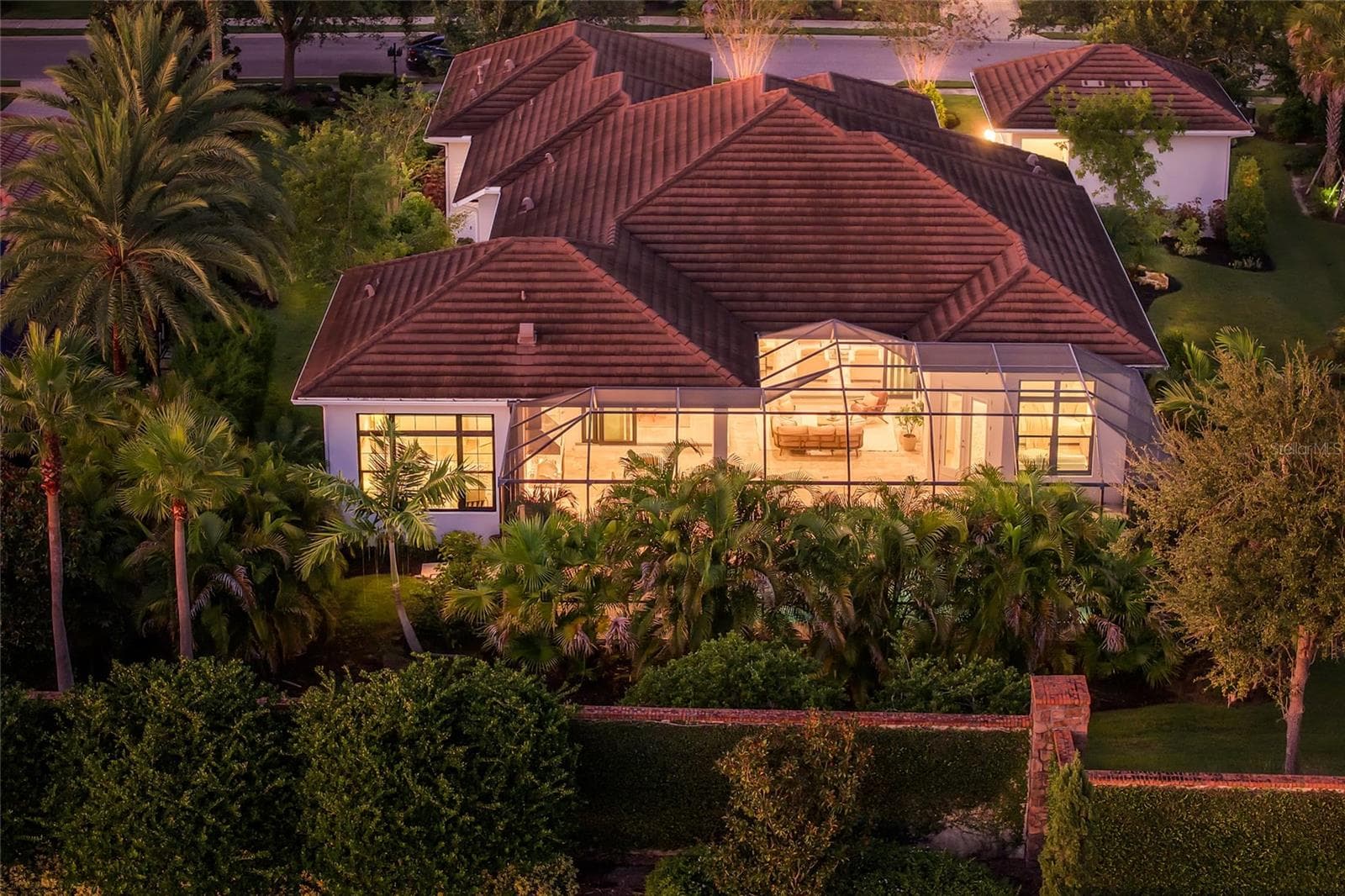 Single Family Residence at 8340 CATAMARAN CIR, LAKEWOOD RANCH, photo 51 of 54