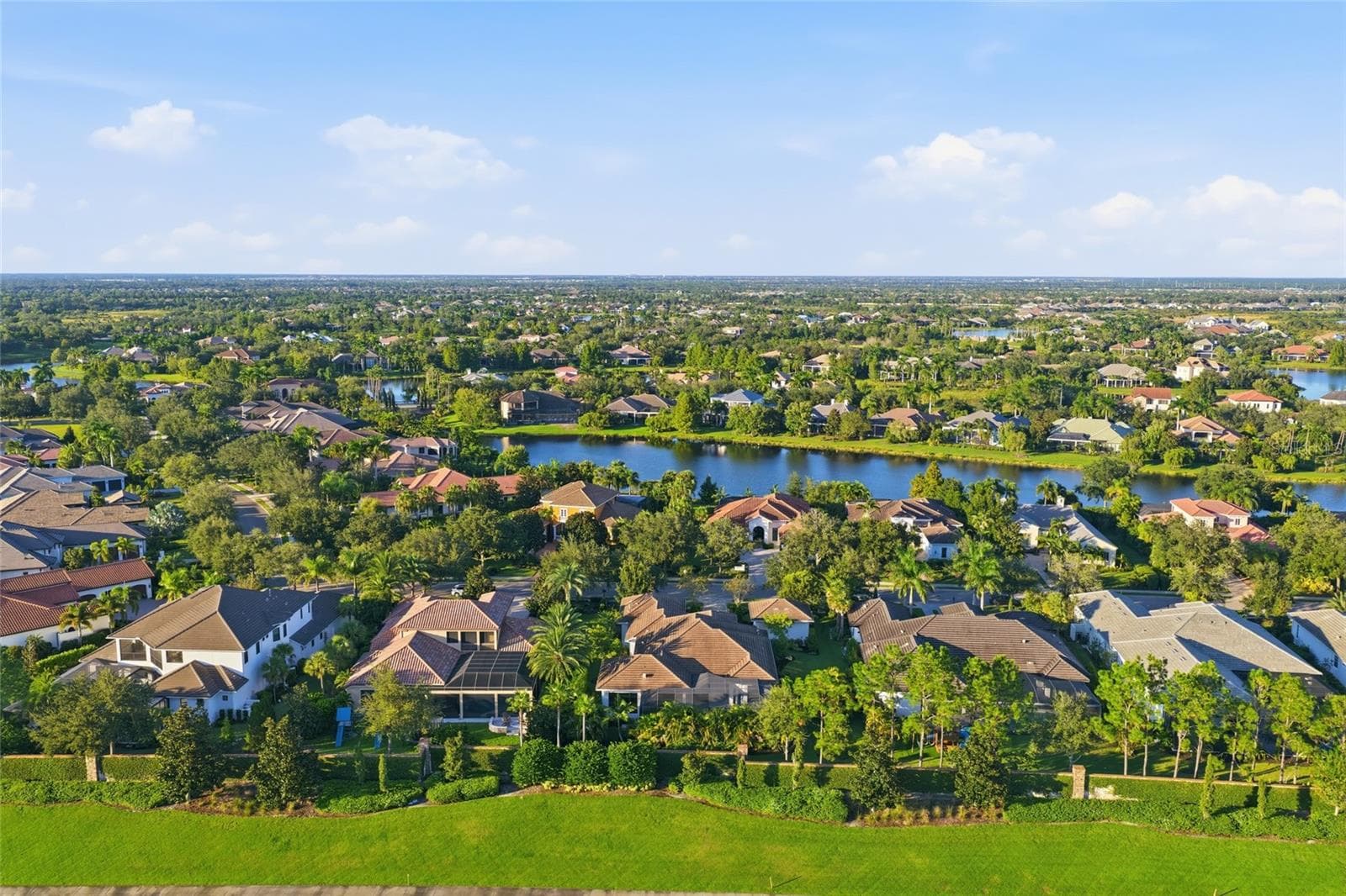 Single Family Residence at 8340 CATAMARAN CIR, LAKEWOOD RANCH, photo 53 of 54