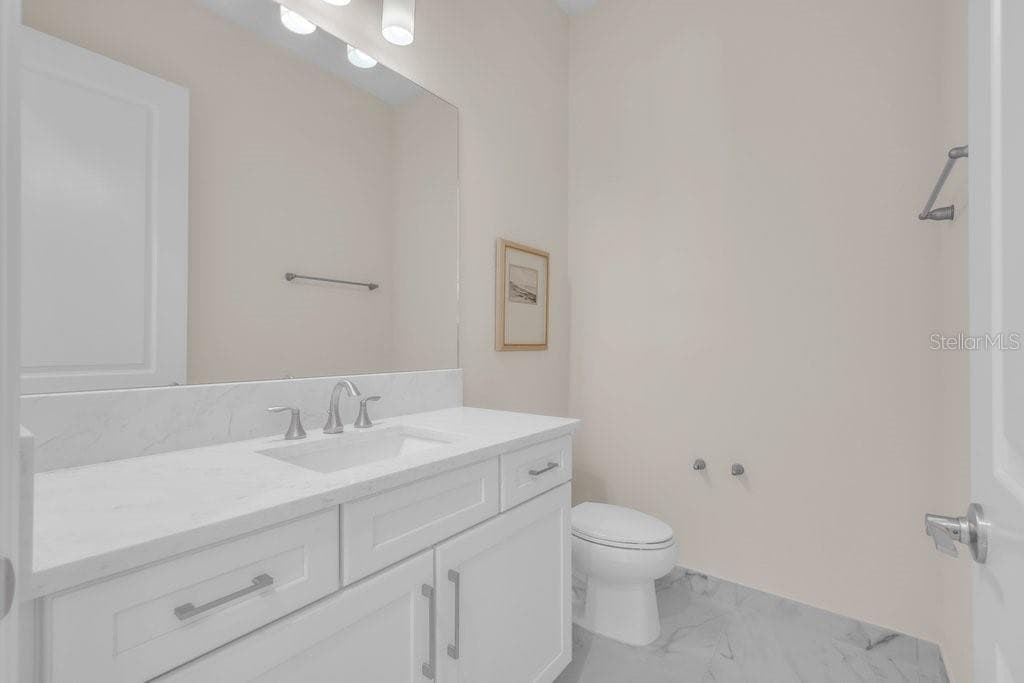 Single Family Residence at 32643 NEROLI ST, WESLEY CHAPEL, photo 9 of 46
