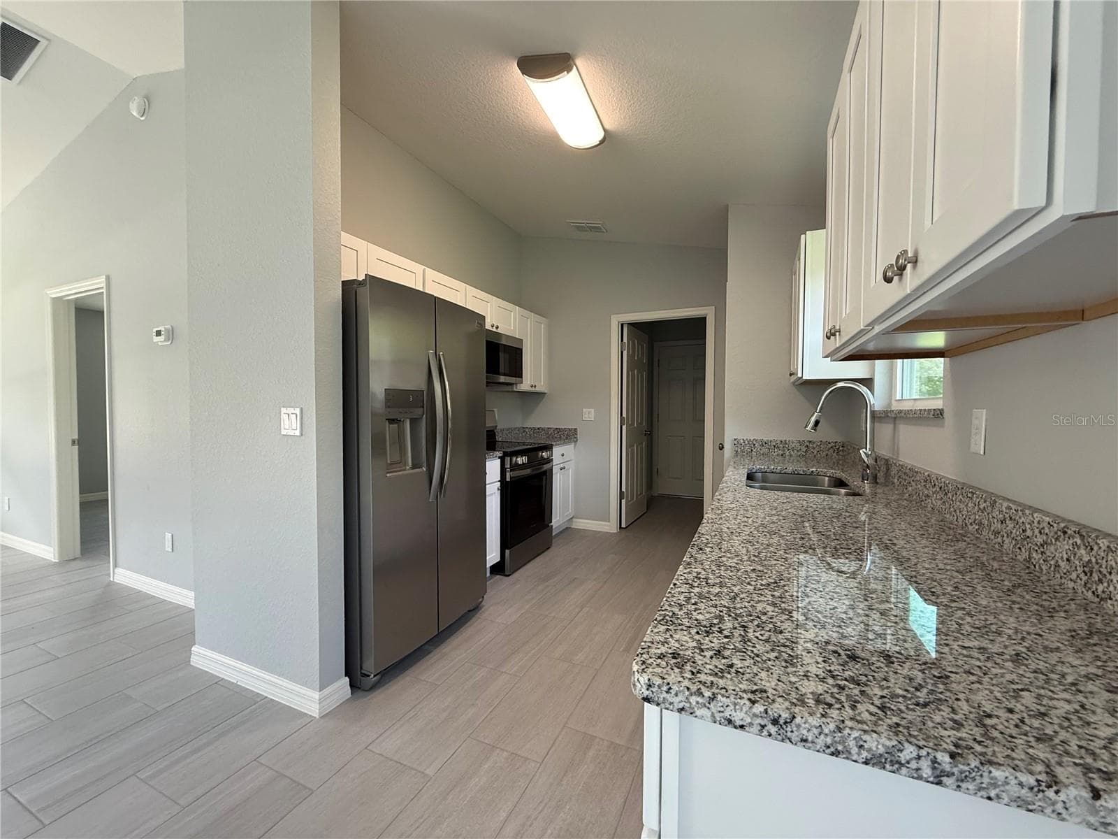 Single Family Residence at 1363 NW 52ND CT, OCALA, photo 4 of 23