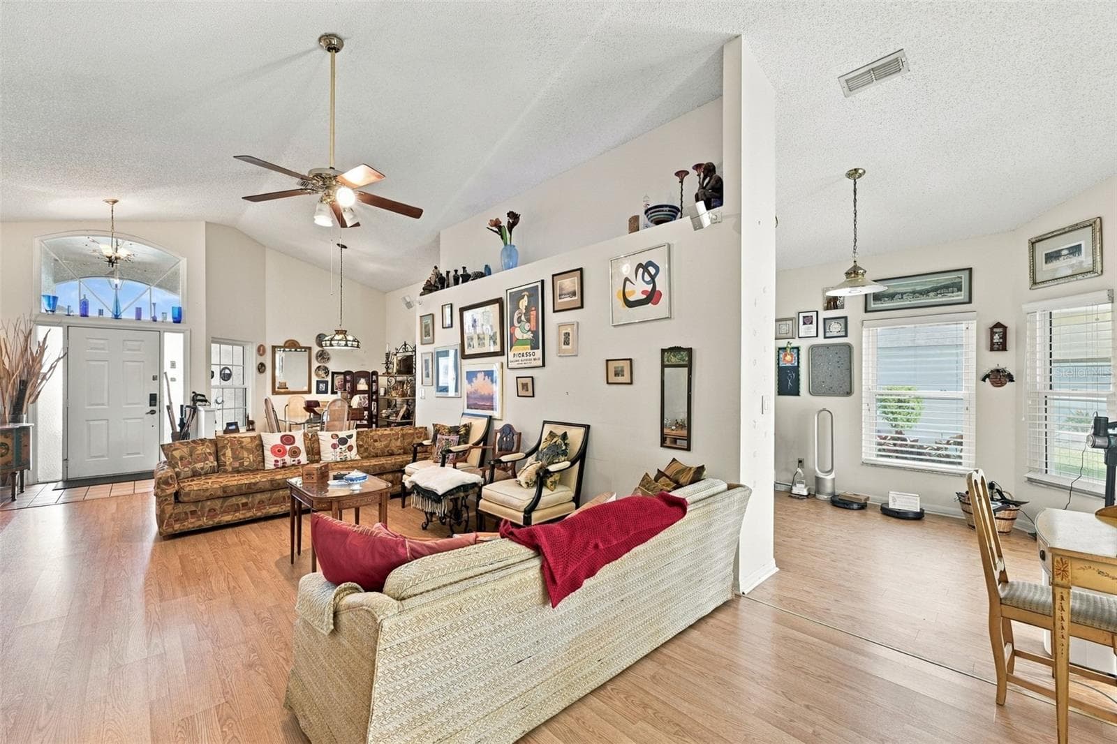 Single Family Residence at 1803 E DEL WEBB BLVD, SUN CITY CENTER, photo 22 of 52