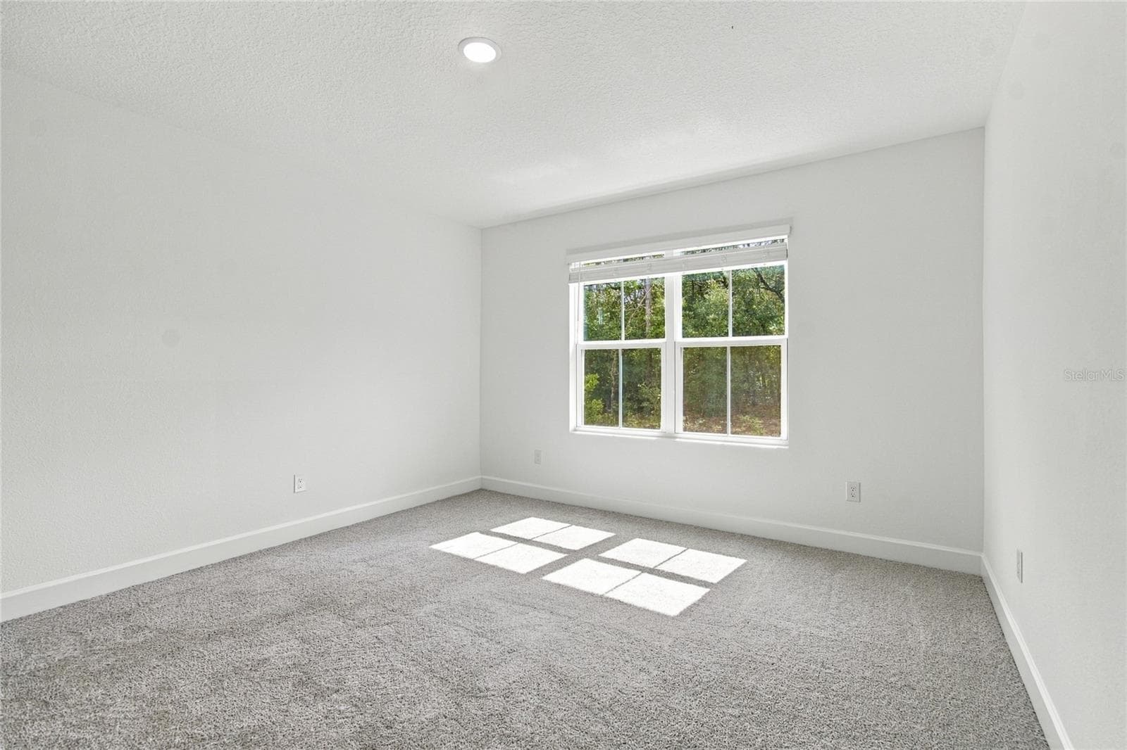 Single Family Residence at 542 DANE PL, DUNNELLON, photo 13 of 25