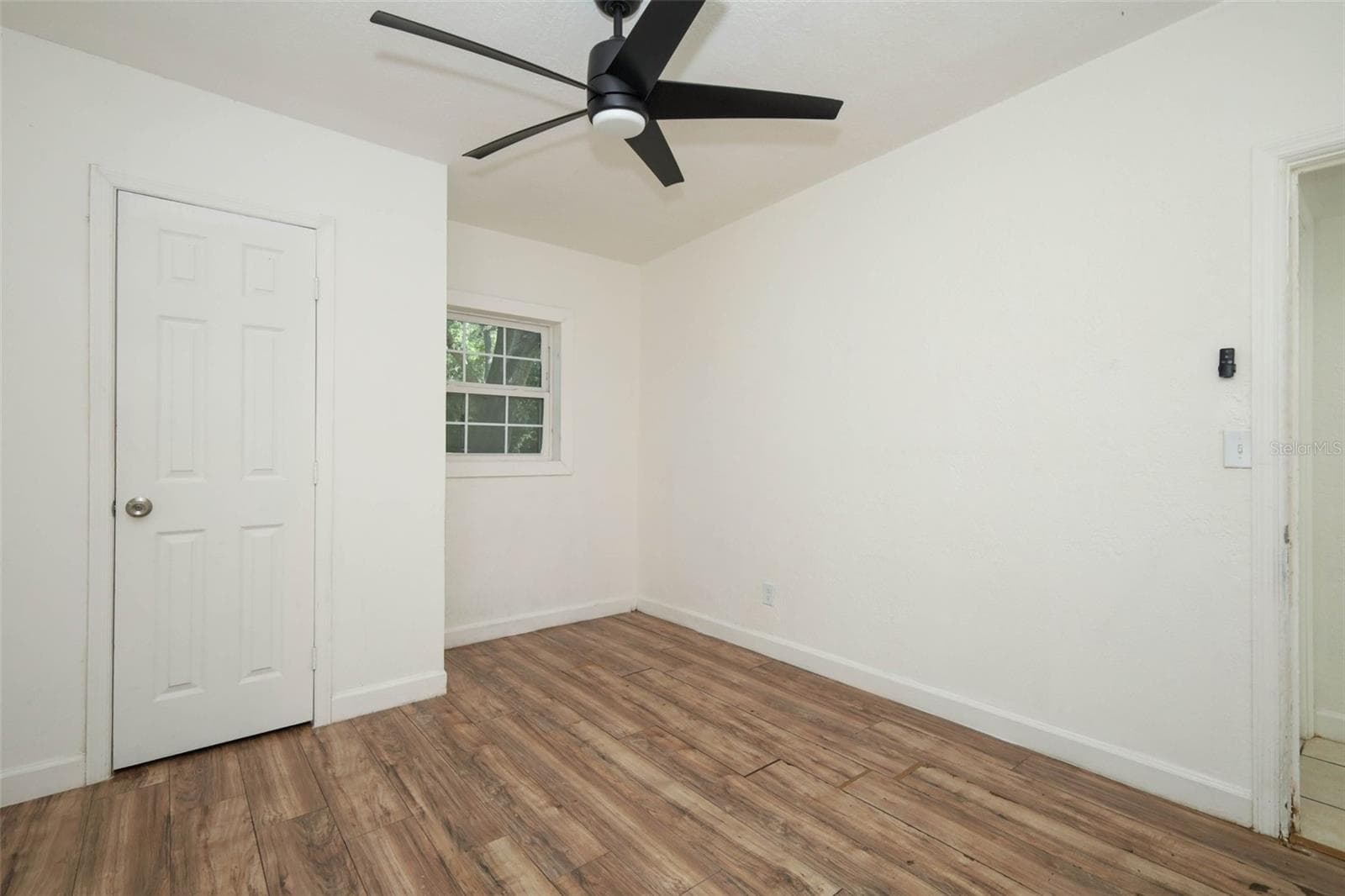 primary bedroom - 7614 BELL BLVD, ORLANDO