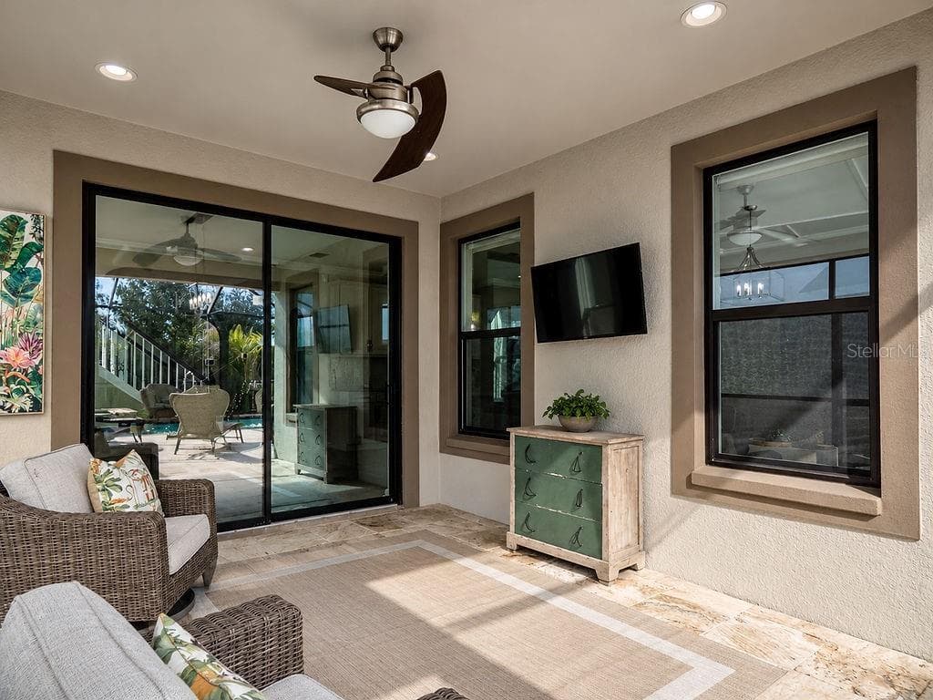 Single Family Residence at 29164 PERILLI PL, WESLEY CHAPEL, photo 32 of 44