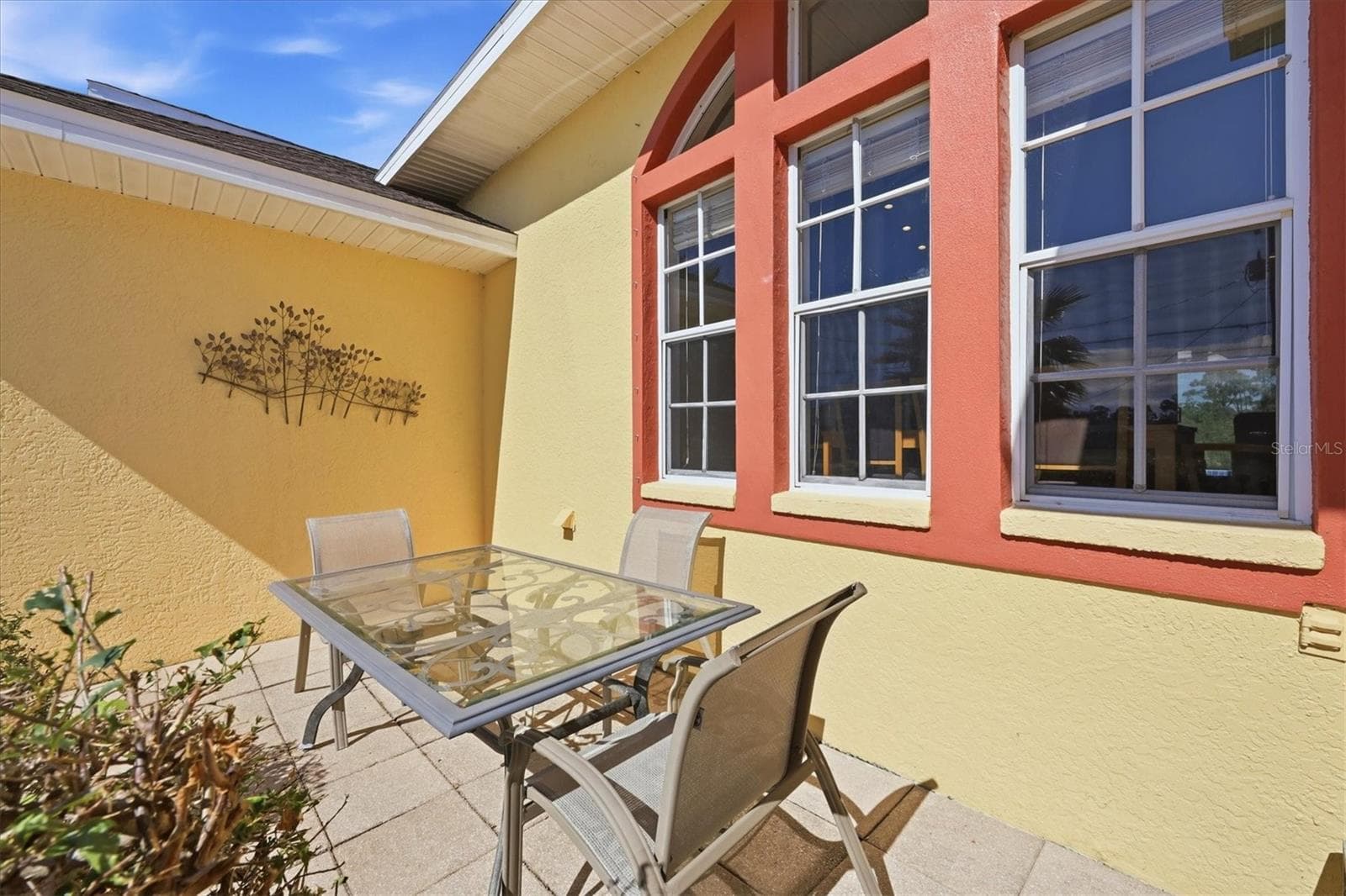 Front Patio - 1078 ROTONDA CIR, ROTONDA WEST