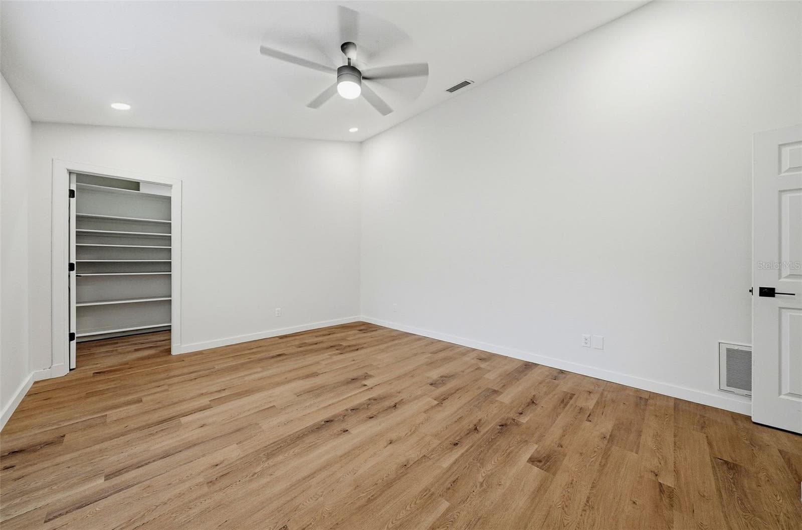 Single Family Residence at 1008 ROYAL BIRKDALE DR, TARPON SPRINGS, photo 26 of 62